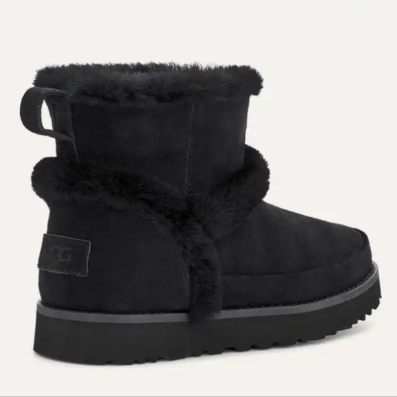 Ugg Classic Mini Spill Seam Boots in Black Suede Fur Designer Luxury #791 - Picture 3 of 17